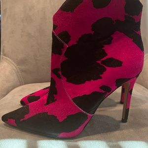 Cow Print Haircalf Western Booties